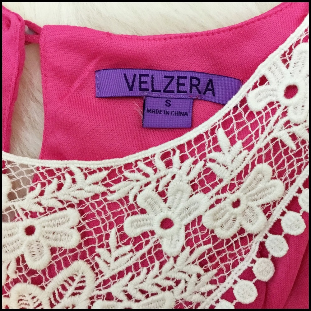 Velzera Sleeveless Pink Chiffon Dress - Picture 6 of 7